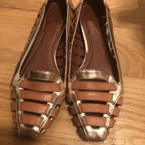 Elizabeth and James Gemma Boho Flat